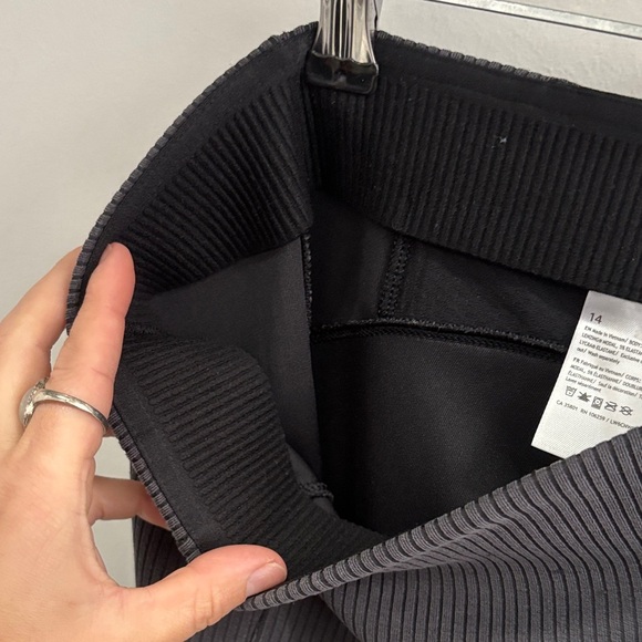 lululemon athletica Black Grey Track Pants - Picture 7 of 7